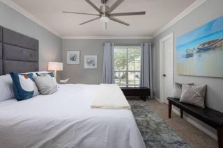 Elegant Executive Retreat with Pool in Plano, Toyota Stadium Frisco by HomeStayPros - 7