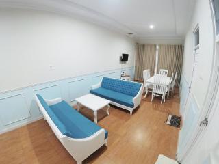 HKT Wirobrajan Homestay Jogja - 6