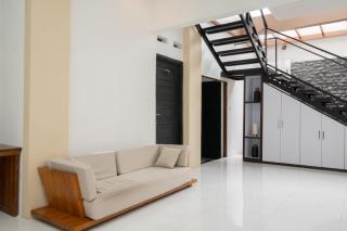 RedDoorz Syariah at Jalan Andalas Padang - 5
