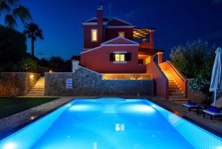 Deluxe Villa Rose with Private Pool - Dassia - 3