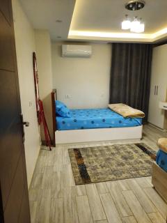 شقة المهندسين جامعة الدول هادئ واسعة فرش جديد - 2