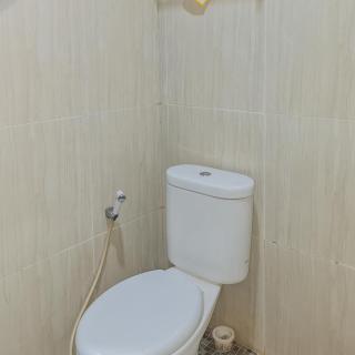 RedDoorz Plus at Hotel Royal Palangka Raya - Palangkaraya - 2