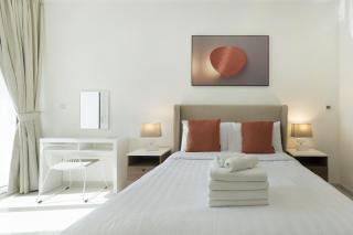 Tranquil 1BR apartment in Carson C, Damac Hills - Allsopp&Allsopp - Dubai - 2