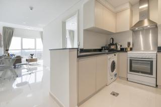 Tranquil 1BR apartment in Carson C, Damac Hills - Allsopp&Allsopp - Dubai - 1