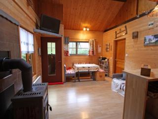 Chalet cosy proche de Gérardmer et Colmar - Nature, WIFI, 2 chambres, terrasse, garage - FR-1-589-306 - 8
