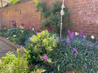 Stylish Town Centre House with Garden and Parking Opposite - Bury St Edmunds - 4