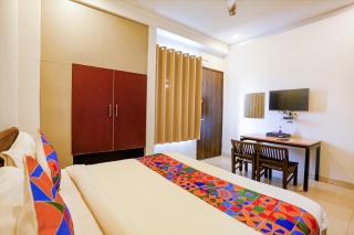 FabHotel Novel Suites - Nr Yashobhoomi Convention Centre - Neu-Delhi - 4