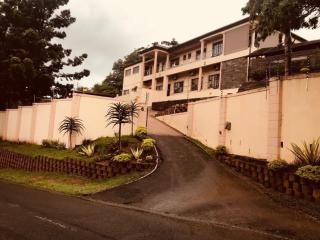 Jay and Bee Guesthouse - Durban - 8