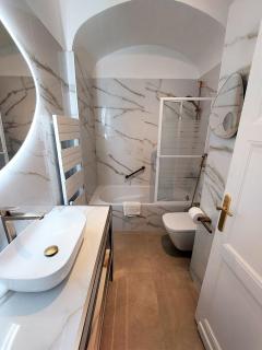 Cannes Croisette - Studio Palais Miramar - Across the Beach - Next to Carlton Hotel - Cannes - 1
