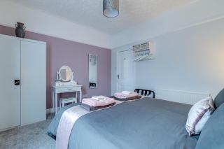 Sandy House - Scarborough - 1