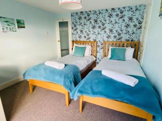 Kearney Cottage - Artist's Retreat - 8