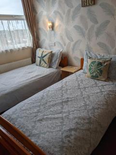 Cleasewood Guest House - Great Yarmouth - 5