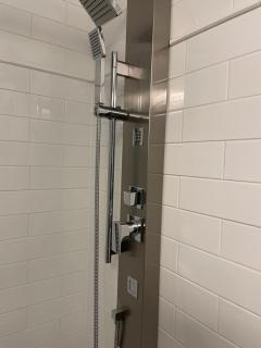 Bumblebee Bight Inn - 6