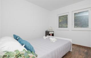 Gorgeous Home In Drum - Drum - 3