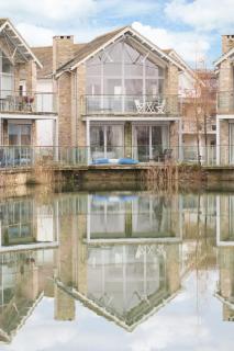 Lakeside property with spa on a nature reserve Bellewater HM32 - 8