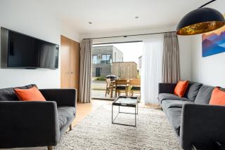 Lakeside property with access into Spa on a nature reserve Avalon WI24a - 2