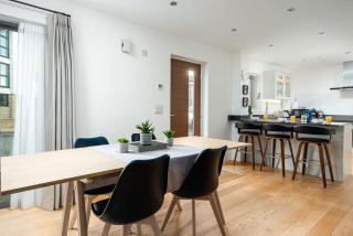 Lakeside property with access into Spa on a nature reserve Avalon WI24a - 1