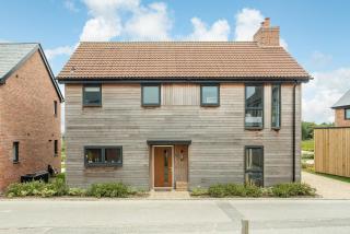 Lakeside property with a Spa on a nature reserve Wildside WI15 - 8