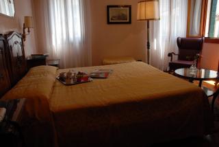Pensione Accademia - Villa Maravege - 7