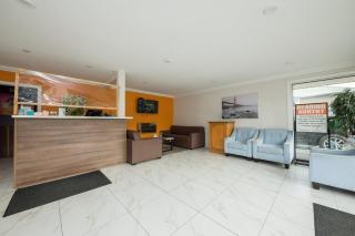 Howard Johnson by Wyndham Downtown Kamloops - Kamloops - 6