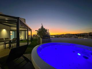 Luxury Penthouse Apartment Private Jacuzzi, Albufeira - Albufeira - 0