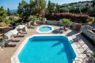 Kladissos Villa - Agia Pelagia - 4