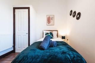 Deluxe suite- 2 bed in Southampton Central - Southampton - 1