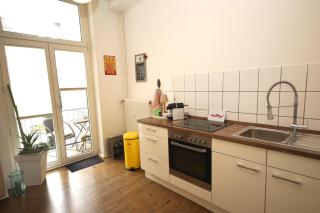 Ferienwohnung, gemütlicher Altbau mit Balkon nähe Fürstenplatz und Königsallee - 2