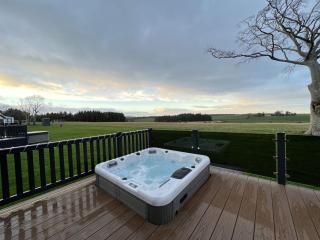 The Coorie Neuk Hot Tub Lodge 34 Cameron, St Andrews - 9