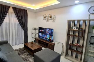Equine Residence Getaway - Seri Kembangan - 0