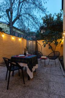 Giardino dell'Apollonia fra 2 Torri e Sant'Orsola - 0