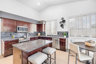 Paradise in the Valley - Phoenix - 1