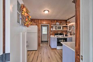 Cozy Knoxville Getaway about 8 Mi to Downtown! - Knoxville - 3