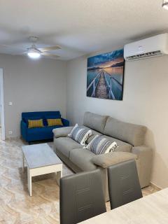 SOLYMAR LEVANTE Apartamento Completo con Piscina y Parking Comunitario - Benidorm - 6