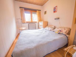 Chalet in Rendeux with BBQ Terrace - Rendeux - 8