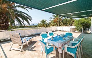 3 Bedroom Nice Home In Kastel Gomilica - 6