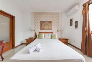 Urbanview De Ethnic Hotel Bandung by RedDoorz - Bandung - 2