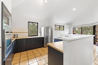 Pet Friendly Family Favourite - Kangaroo and Fairway Views with Air Con - Dunsborough - 4