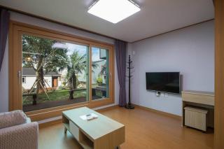 THE SOME PENSION - Seogwipo - 9