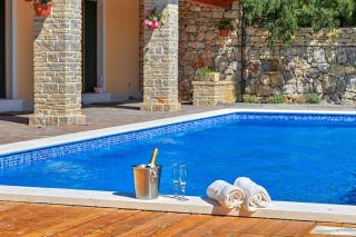 Villa Jacassa with pool and jacuzzi - 3