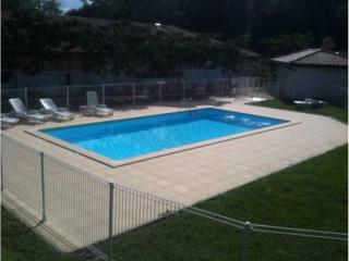 SUPERBE APPART AVEC JARDIN ET PISCINE - Cambo-les-Bains - 4