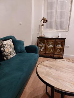 Hidden Gem Pasquin Suites in Mercado Central - Cadice - 5
