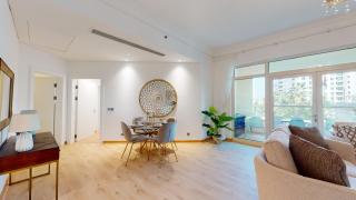 Elegant 2 BR Apartment with Beach Access - Dubai - 8