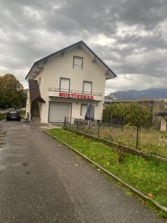 Maison 5 chambres 2 salons - Saint Pierre en Faucigny - 0