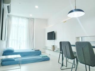 Deluxe Suites Stay, Netflix,2BR, - George Town - 0