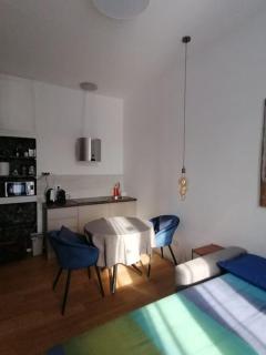 New Cozy Studio 7 Metro stops to DUOMO! - Milan - 1