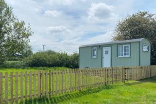 Shepherd Hut - Warwick - 8