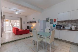Apartment in Three Cities Near Valletta Ferry - 0