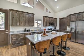 Pet-Friendly Show Low Cabin Near Hiking! - Show Low - 4