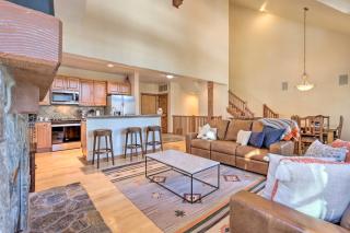 Ski-InandSki-Out Donnelly Townhome with Hot Tub! - Donnelly - 6